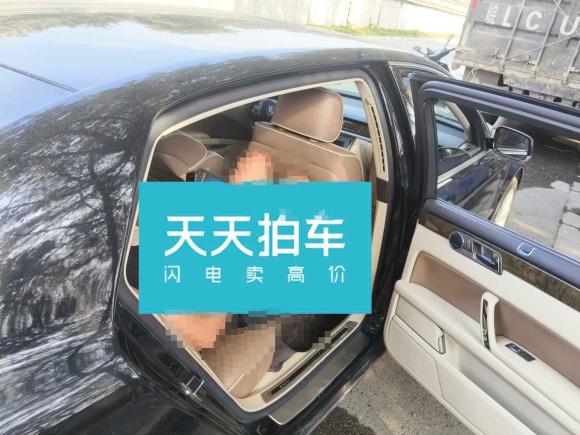 [西安·陕E] 二手大众辉腾2011款 3.6L V6 4座加长Individual版