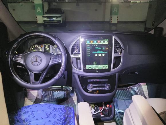 [苏州·苏E] 二手奔驰威霆2016款 2.0T 商务版