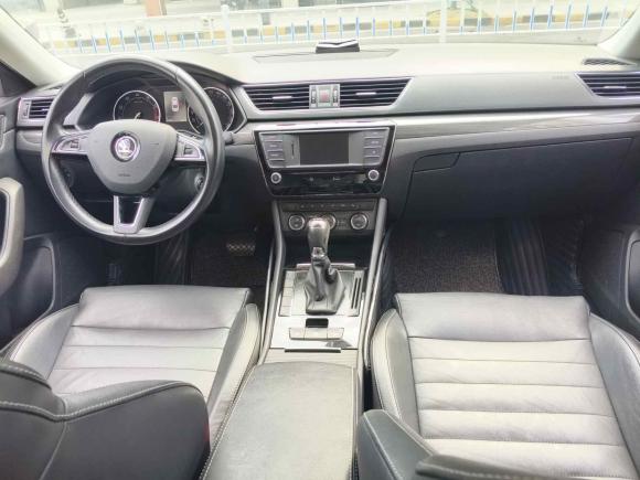 [南昌·赣A] 二手斯柯达速派2016款 TSI330 DSG智行版