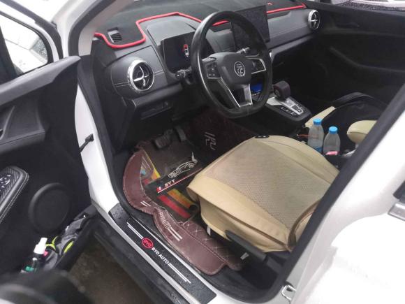 [无锡·苏B] 二手比亚迪元新能源2019款 EV360 智联悦享型