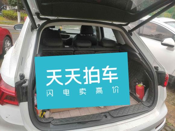 [苏州·苏U] 二手奥迪奥迪Q32019款 35 TFSI 进取动感型