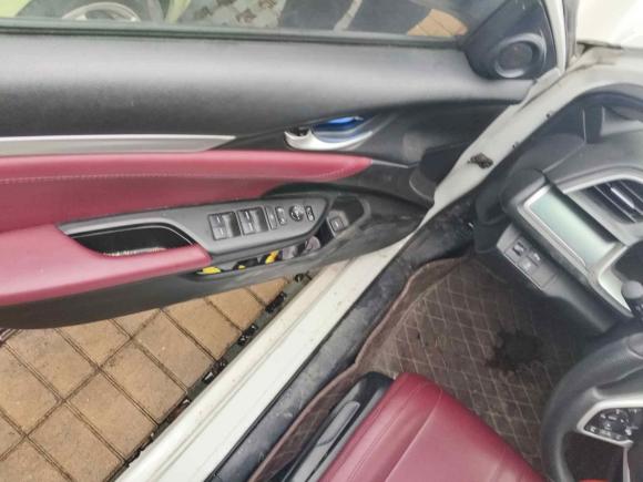 [嘉兴·豫S] 二手本田思域2016款 220TURBO CVT豪华版