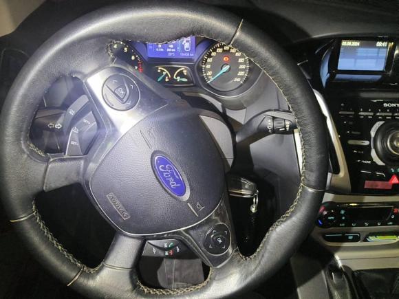 [苏州·苏E] 二手福特福克斯2012款 两厢 2.0L 手动豪华运动型