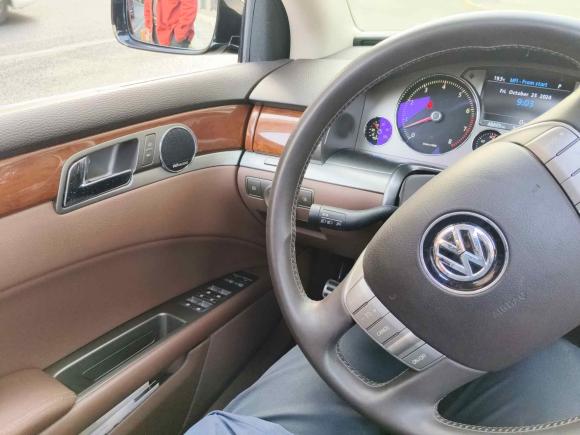 [成都·川A] 二手大众辉腾2012款 3.0L 商务型