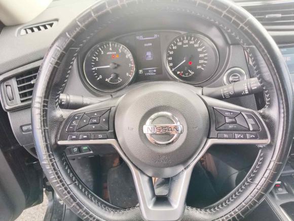 [深圳·湘D] 二手日产奇骏2019款 2.0L CVT智联舒适版 2WD