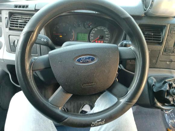 [无锡·苏B] 二手福特新世代全顺2016款 2.2T短轴6座中顶多功能车