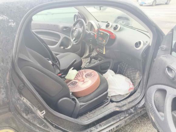 [苏州·苏E] 二手smartsmart fortwo2015款 1.0L 52千瓦硬顶灵动版