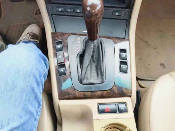 [南京·苏A] 二手宝马宝马3系2004款 325i