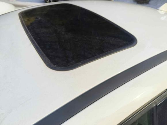 [武汉·鄂A] 二手福特福克斯2017款 三厢 1.6L 自动风尚型智行版