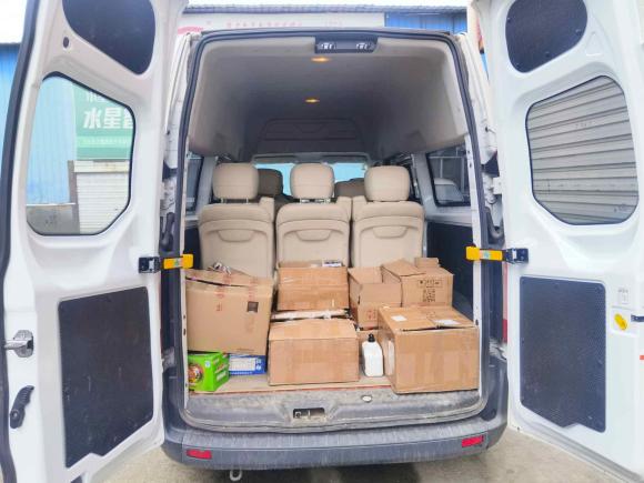 [成都·渝A] 二手福特全顺2017款 2.0T柴油多功能商用车中轴中顶国IV