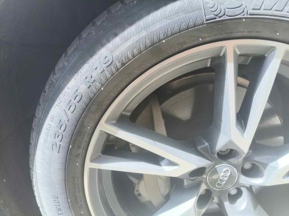 [义乌·浙G] 二手奥迪奥迪Q5L2020款 改款 40 TFSI 荣享时尚型