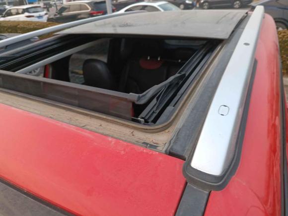 [济南·鲁A] 二手Jeep自由侠2016款 1.4T 自动劲能版+