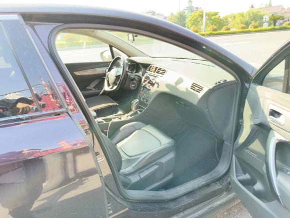 [杭州·沪F] 二手DSDS 5LS2014款 1.8L 雅致版VTi140