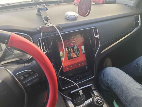 [青岛·鲁U] 二手荣威荣威RX52020款 20T 手动4G互联超越旗舰版