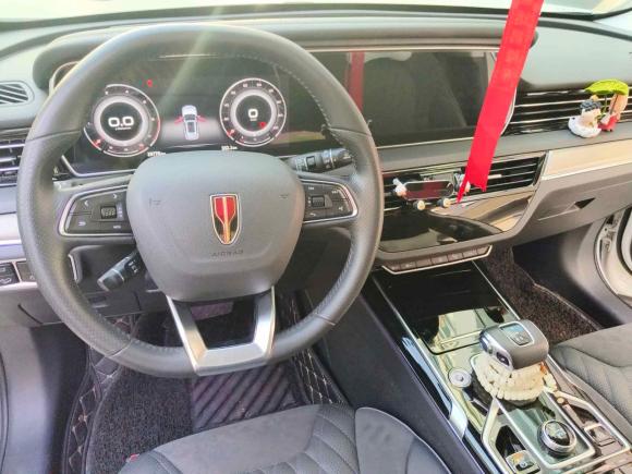 [义乌·浙G] 二手红旗红旗HS52022款 改款 2.0T 智联旗享版