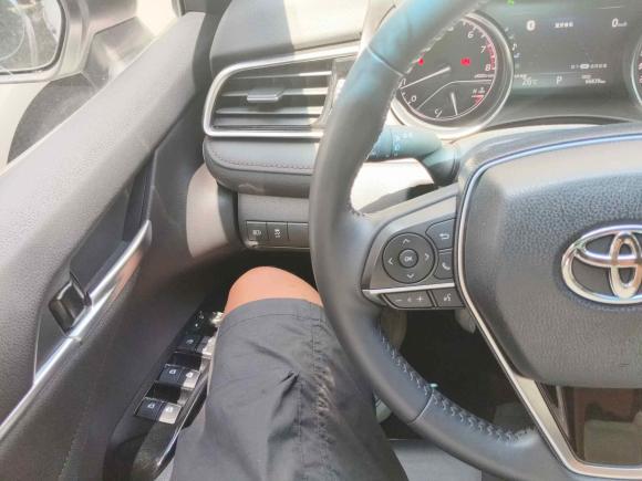 [无锡·苏D] 二手丰田凯美瑞2019款 2.0G 豪华版 国VI