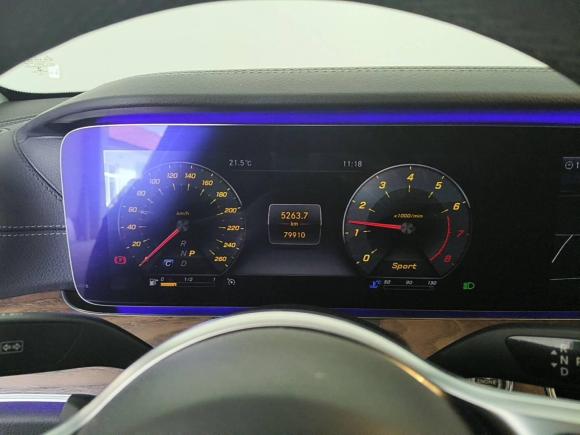 [青岛·鲁B] 二手奔驰奔驰E级2019款 改款 E 300 L 时尚型
