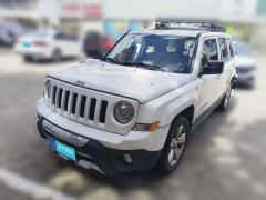 [台州·浙J] Jeep自由客2011款 2.4 运动版