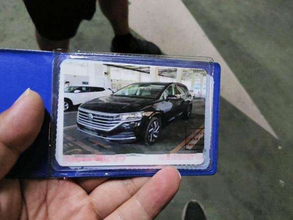 [上海·沪D] 二手大众威然2022款 330TSI 豪华版