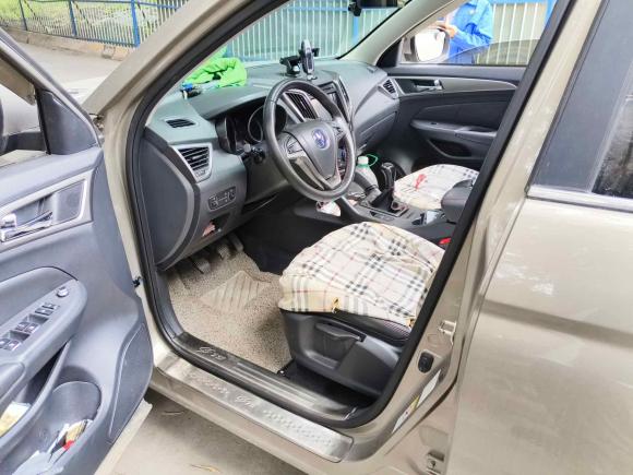 [佛山·粤X] 二手长安长安CS752016款 2.0L 手动豪华型 国V