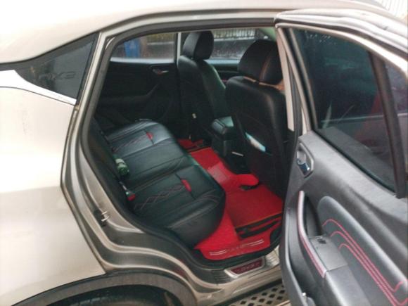 [南昌·赣A] 二手东南东南DX32018款 1.5L 手动尊贵型