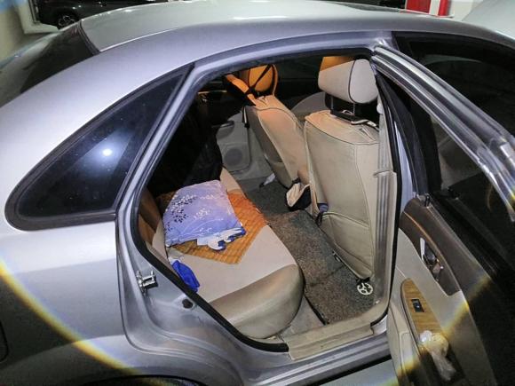 [宁波·浙B] 二手别克凯越2015款 1.5L 手动经典型