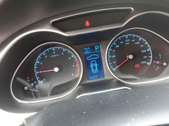 [深圳·粤B] 二手海马海马M82014款 2.0L 自动舒适型