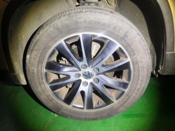 [上海·沪A] 二手大众途观2013款 1.8TSI 自动两驱豪华型