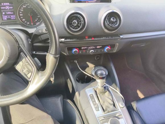 [苏州·皖S] 二手奥迪奥迪A32018款 30周年年型 Limousine 40 TFSI 运动型