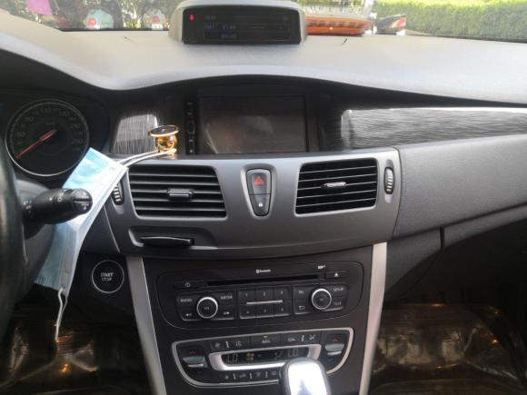 [合肥·皖A] 二手雷诺纬度2013款 改款 2.0L CVT舒适版