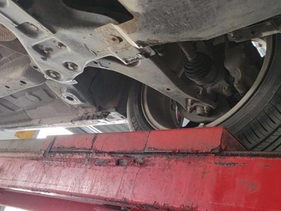 [西安·陕A] 二手奇瑞艾瑞泽52016款 1.5L 手动领锐版