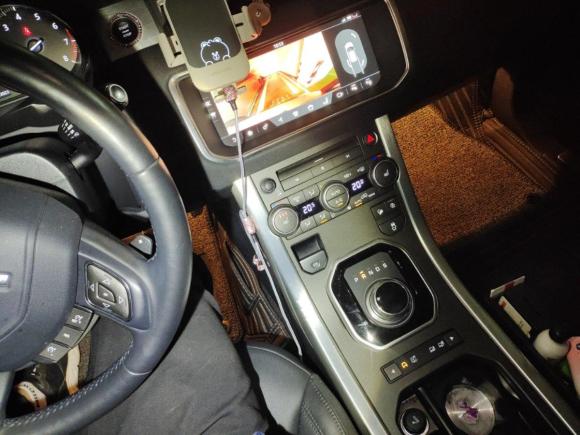 [上海·沪A] 二手路虎揽胜极光2018款 240PS SE 智耀版