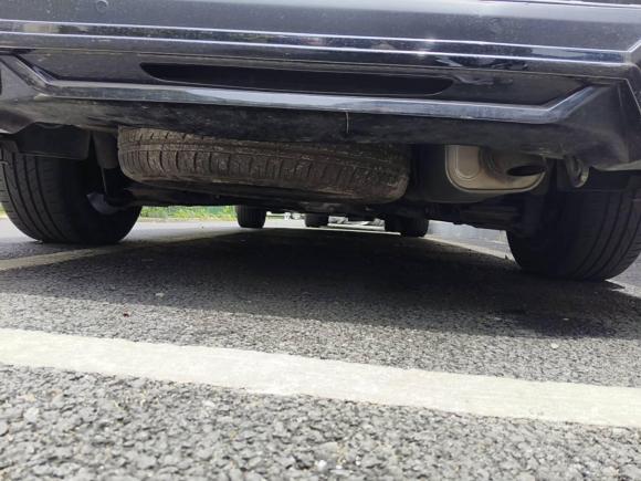 [上海·沪E] 二手奔驰威霆2021款 2.0T 精英版 7座