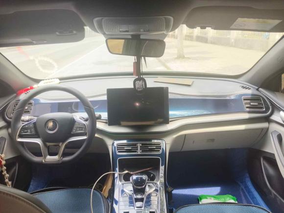 [上海·沪A] 二手比亚迪秦PLUS2021款 EV 500KM 尊贵型