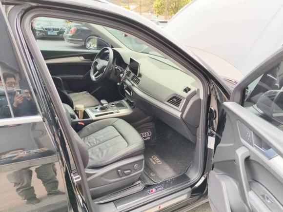 [广州·粤A] 二手奥迪奥迪Q5L2020款 改款 40 TFSI 荣享时尚型