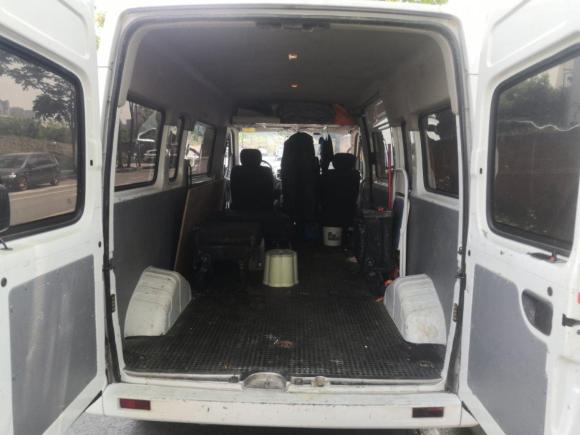 [合肥·豫Q] 二手上汽大通MAXUS上汽大通MAXUS V802021款 2.0T 手动经典傲运通长轴中顶6/7/8/9座