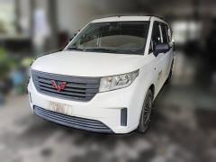 [上海·沪B] 五菱汽车五菱宏光PLUS2019款 1.5T 手动标准型 5座