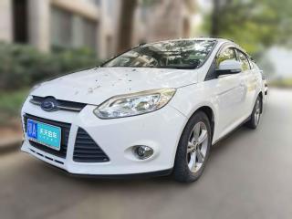 福特福克斯2012款 三厢 1.6L 自动风尚型