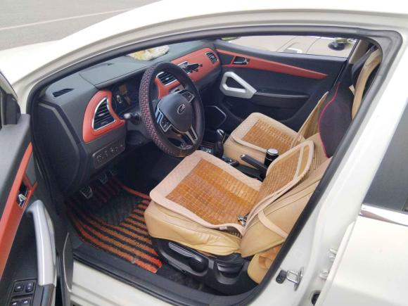 [上海·沪C] 二手江汽集团瑞风S22018款 智驱版 1.5L 手动豪华智能型