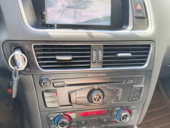 [上海·吉H] 二手奥迪奥迪Q52010款 2.0TFSI 技术型