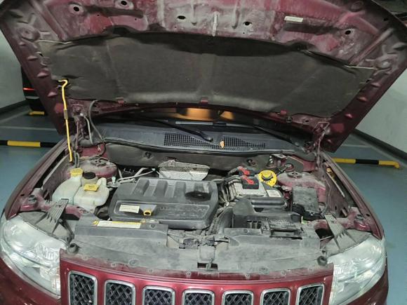 [上海·苏M] 二手Jeep指南者2013款 2.0L 两驱豪华版