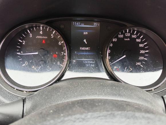 [上海·苏U] 二手日产逍客2016款 2.0L CVT精英版