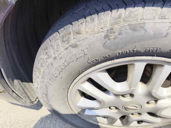 [台州·浙J] 二手日产日产NV2002010款 1.6L 豪华型