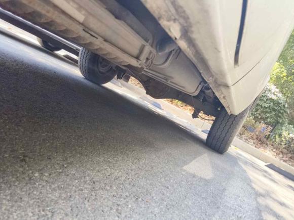 [上海·沪B] 二手福特经典全顺2015款 2.8T柴油多功能车短轴6座中顶JX493ZLQ4