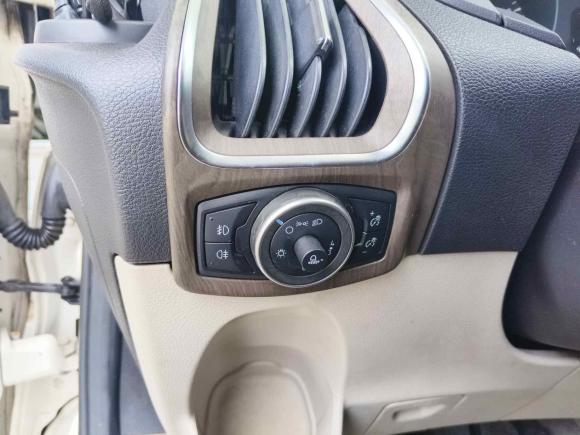 [深圳·粤B] 二手福特途睿欧2016款 2.0T 手动精睿版