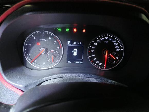 [深圳·粤B] 二手现代北京现代ix252016款 1.6T 双离合两驱尊贵型DLX