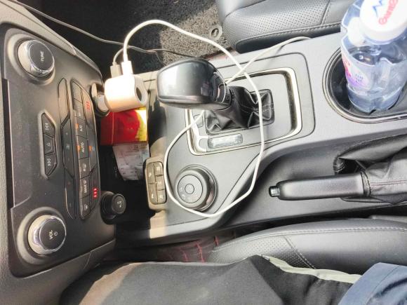 [上海·沪G] 二手福特撼路者2016款 2.0T 汽油自动四驱旗舰版