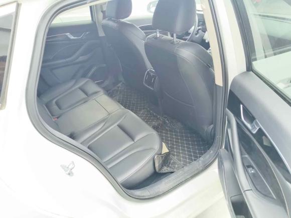 [济南·鲁A] 二手奔腾奔腾B702022款 第三代 2.0T 自动驭享型