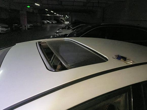 [成都·川A] 二手雪铁龙世嘉2013款 1.6L 手动品尚型CNG