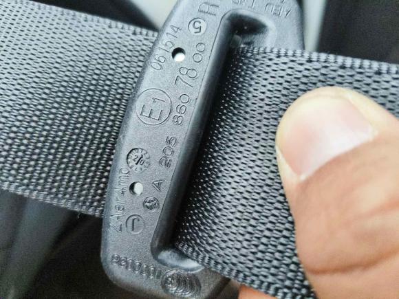 [南昌·黑A] 二手奔驰奔驰C级2020款 改款 C 260 L 运动版